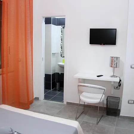 斯特拉戴安娜住宿加早餐旅馆 那不勒斯