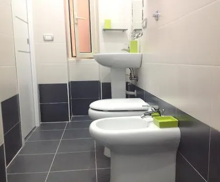 斯特拉戴安娜住宿加早餐旅馆 住宿加早餐酒店 那不勒斯