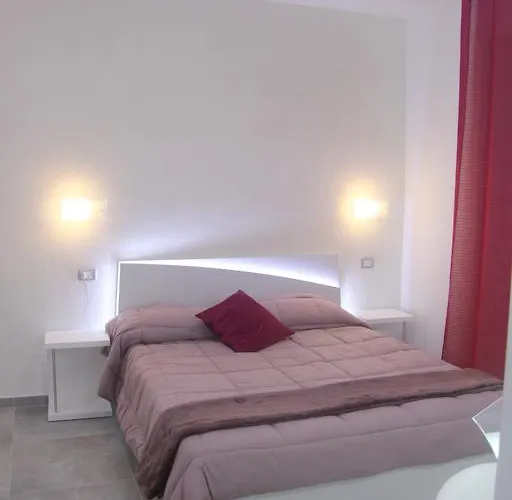 فندق مبيت وإفطار Stella Diana 4*